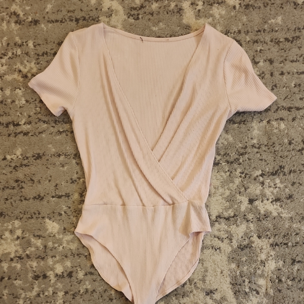 Light Pink Ribbed Bodysuit With Sleeves